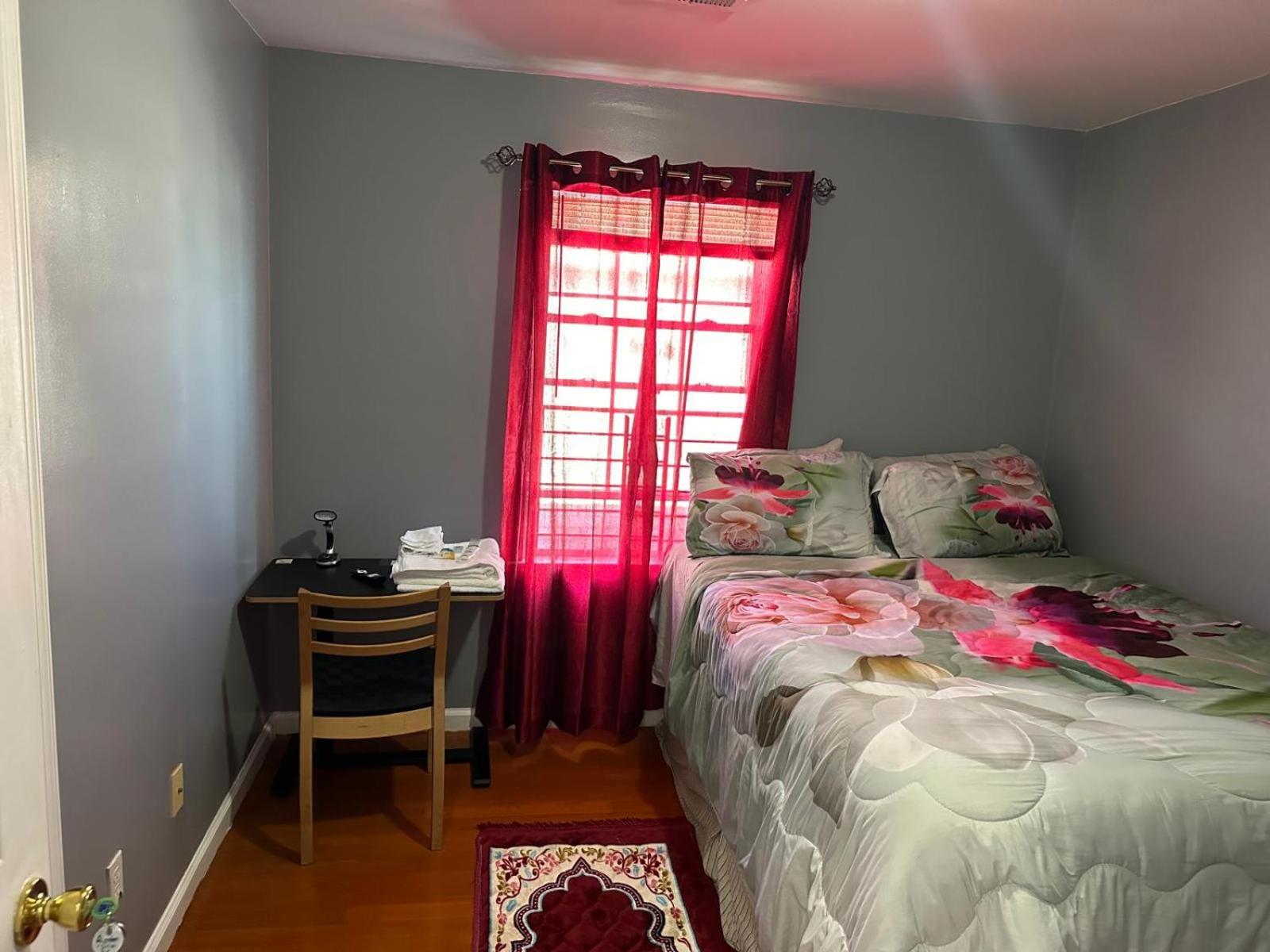 Divine Villa Guest House 65 Sherman 6Mins To Airport And 4Mins To Penn Station نيوآرك المظهر الخارجي الصورة