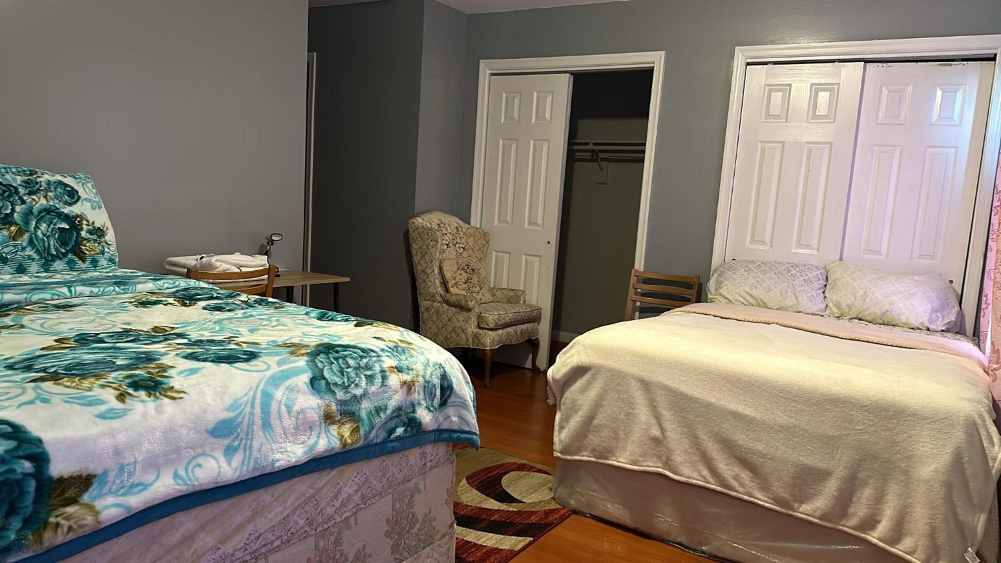 Divine Villa Guest House 65 Sherman 6Mins To Airport And 4Mins To Penn Station نيوآرك المظهر الخارجي الصورة